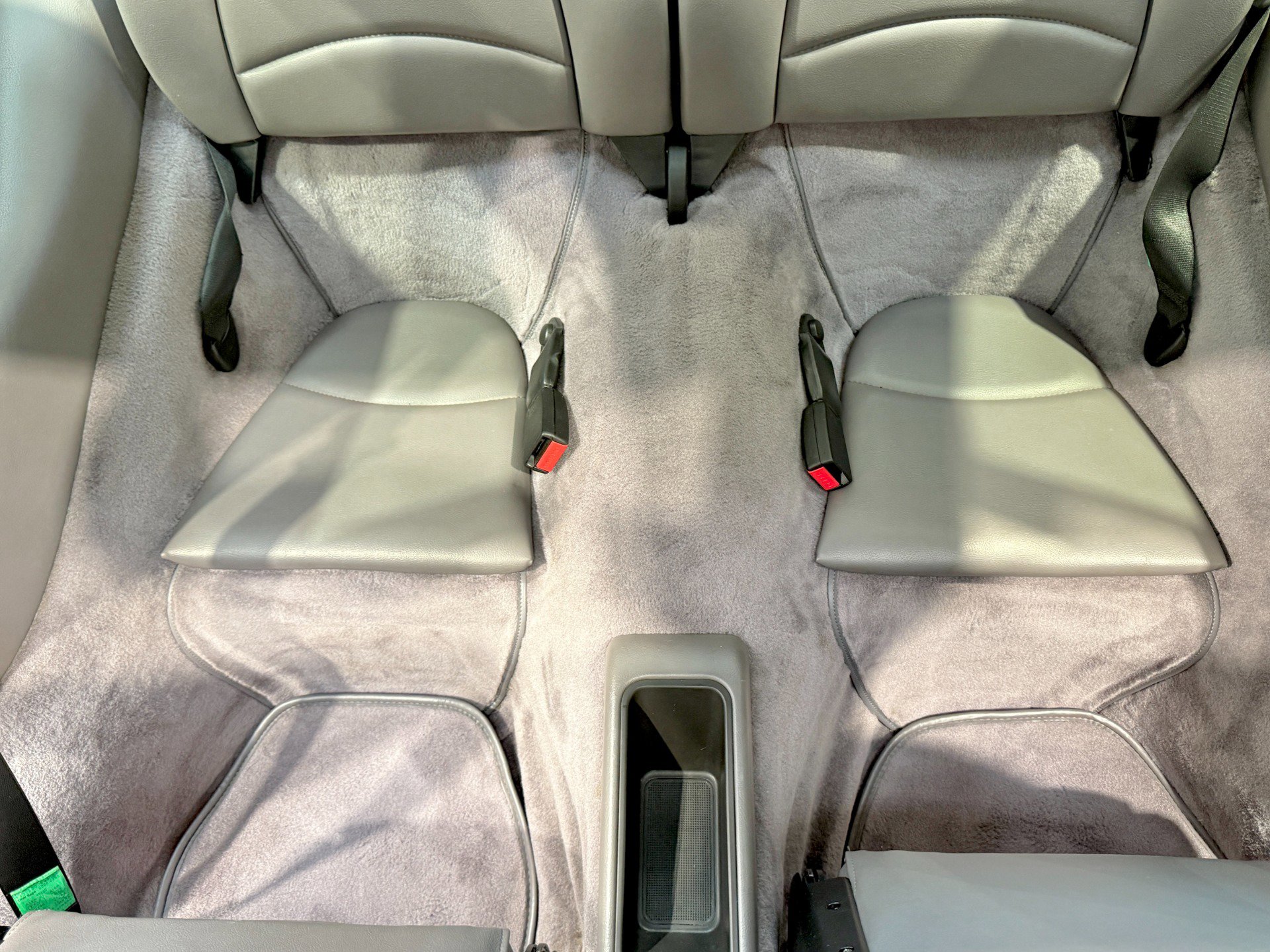 Used 1998 Porsche 911 Carrera S image 35