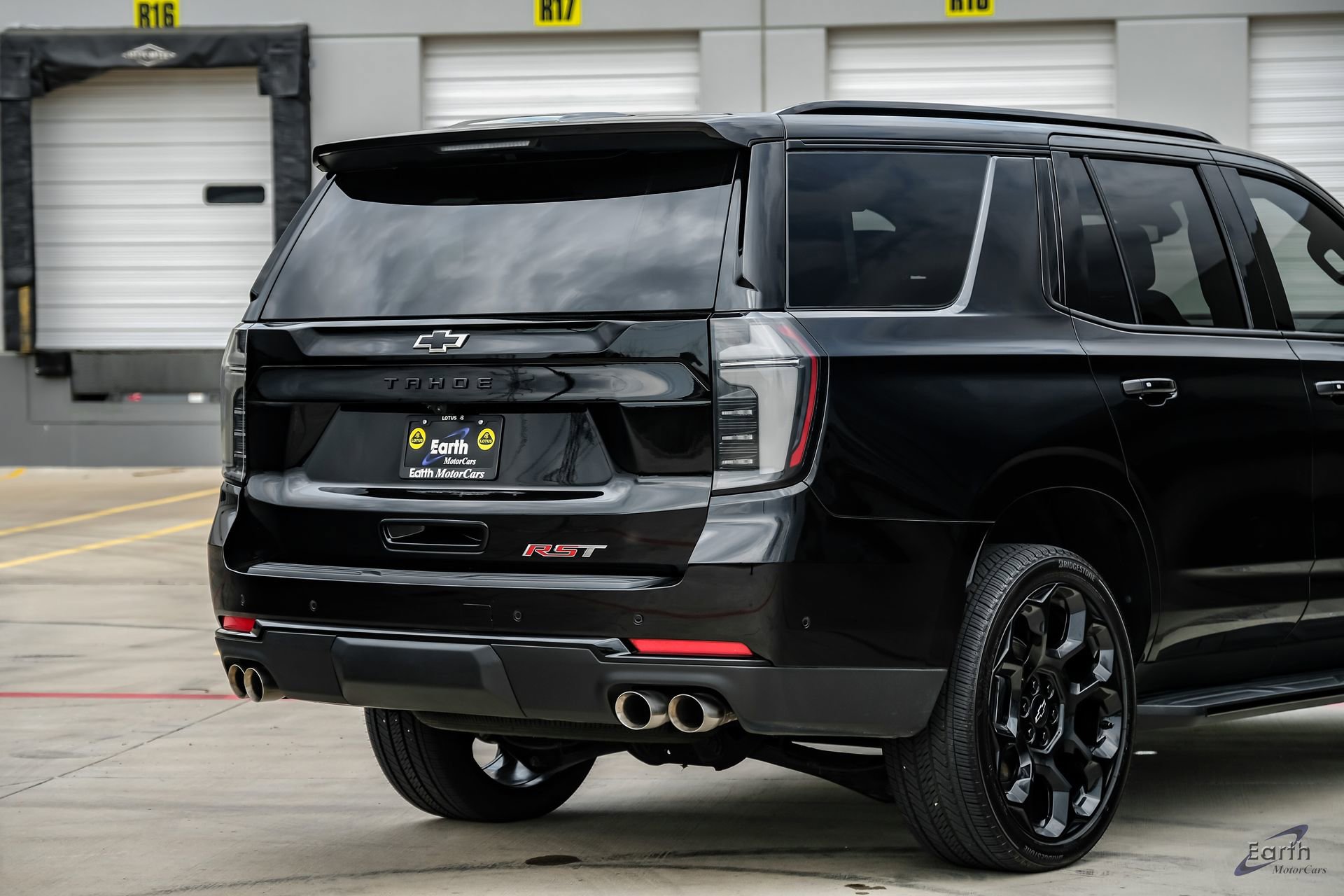 Used 2026 Chevrolet Tahoe RST w/ Comfort Package AWD/4WD image 18