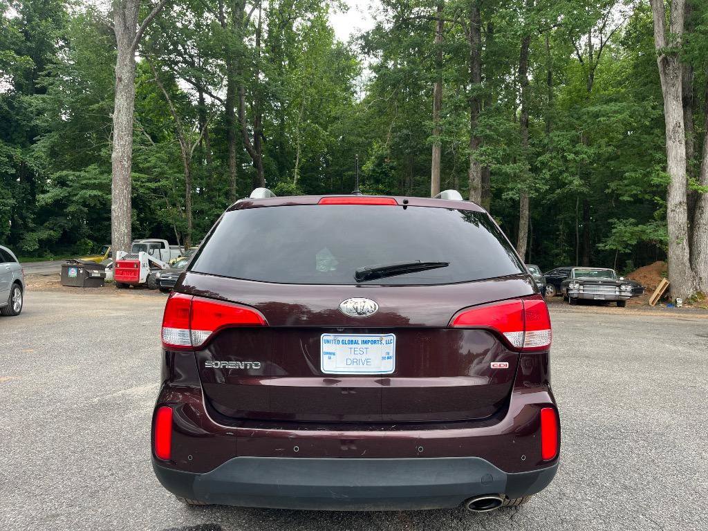 Used 2014 Kia Sorento LX FWD image 7