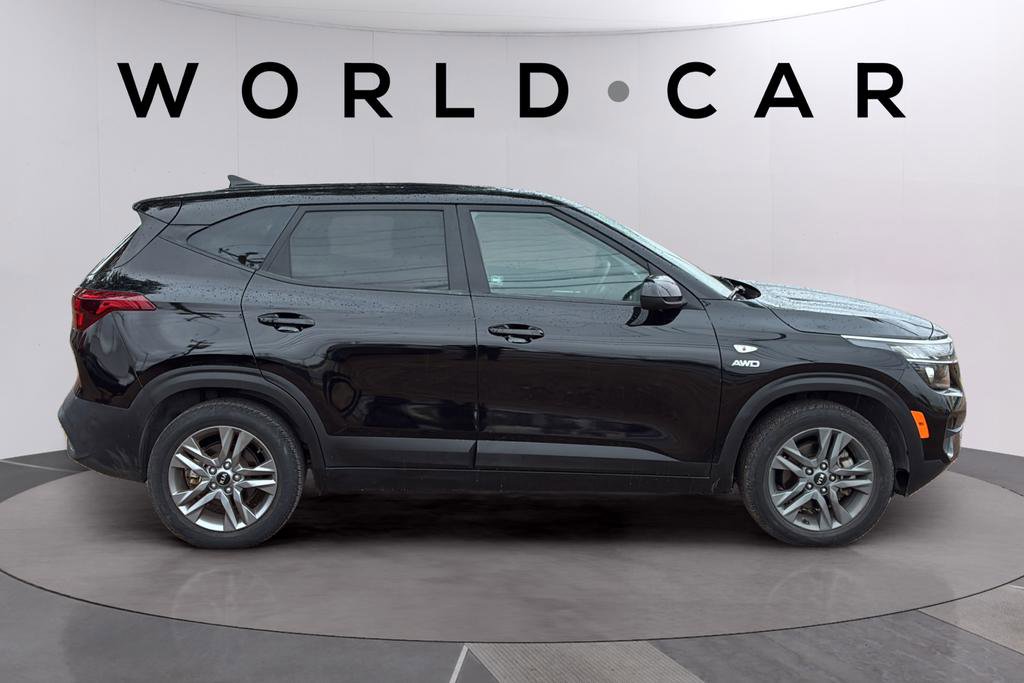 Used 2021 Kia Seltos LX AWD/4WD image 14