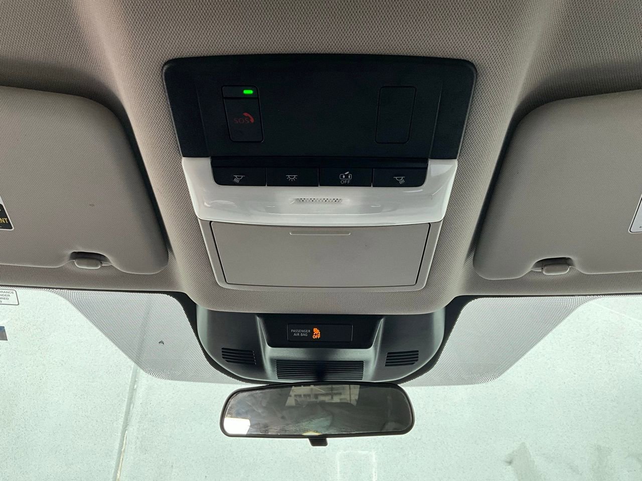 Used 2023 Nissan Rogue SV image 16