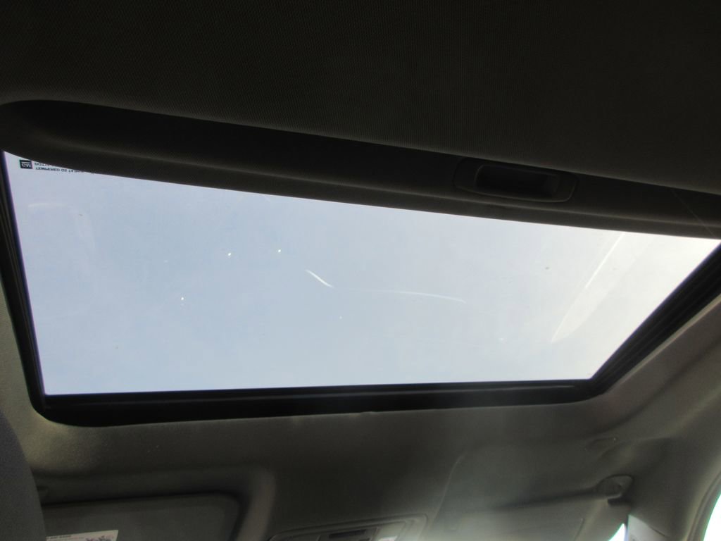 New 2026 GMC Sierra 1500 SLT w/ SLT Premium Plus Package image 14