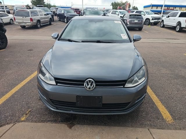 Used 2017 Volkswagen Golf S FWD image 8