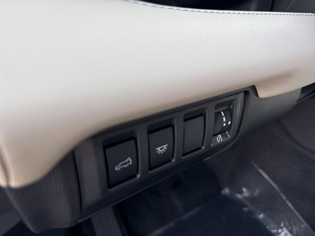 New 2025 Subaru Ascent Limited image 11