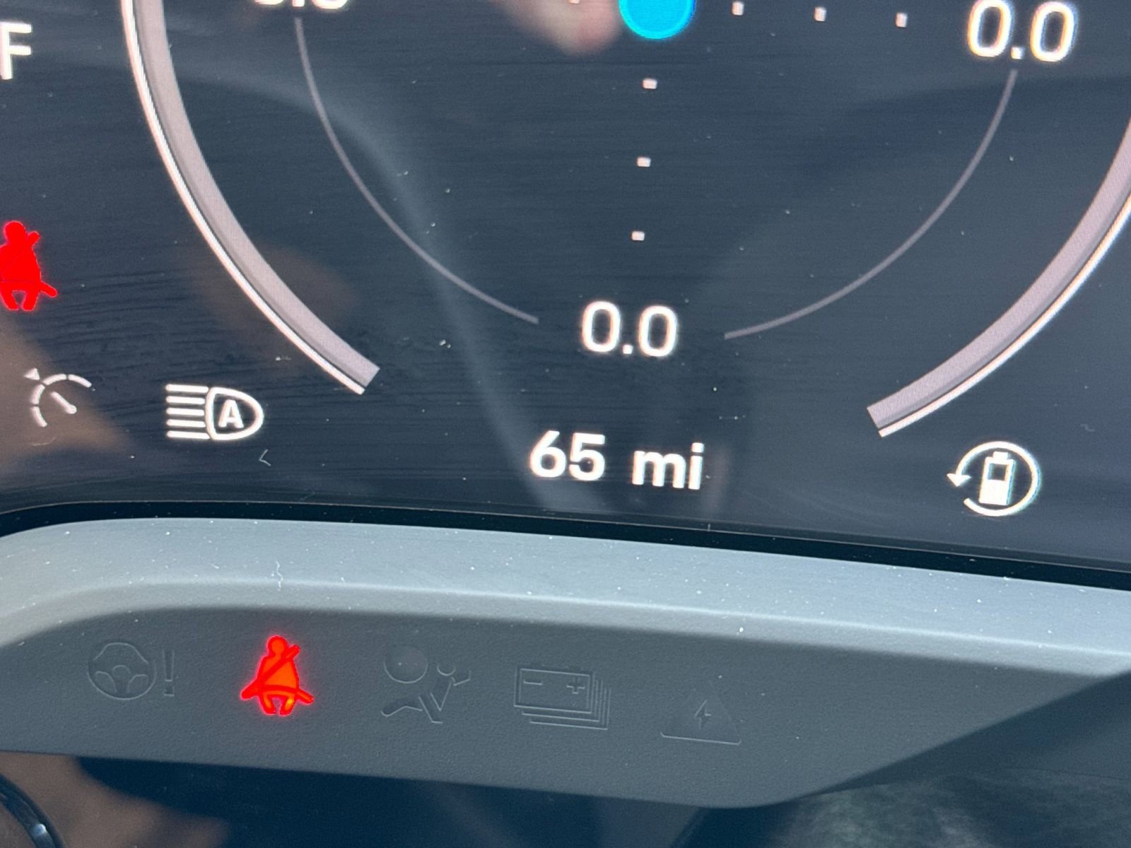 New 2026 Porsche Taycan image 31