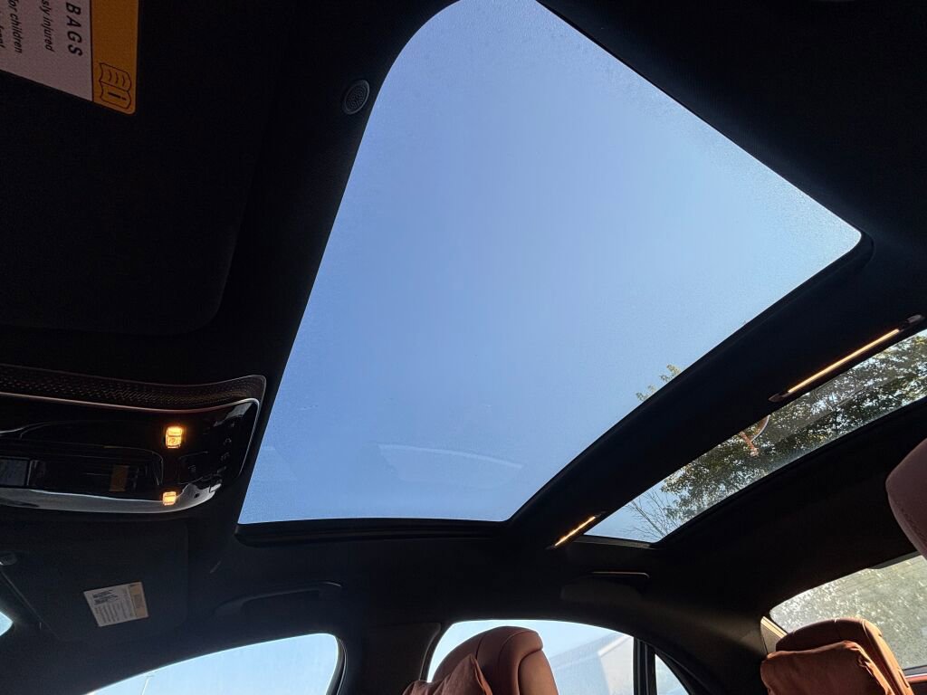 New 2026 Mercedes-Benz S 580 4MATIC Sedan image 23