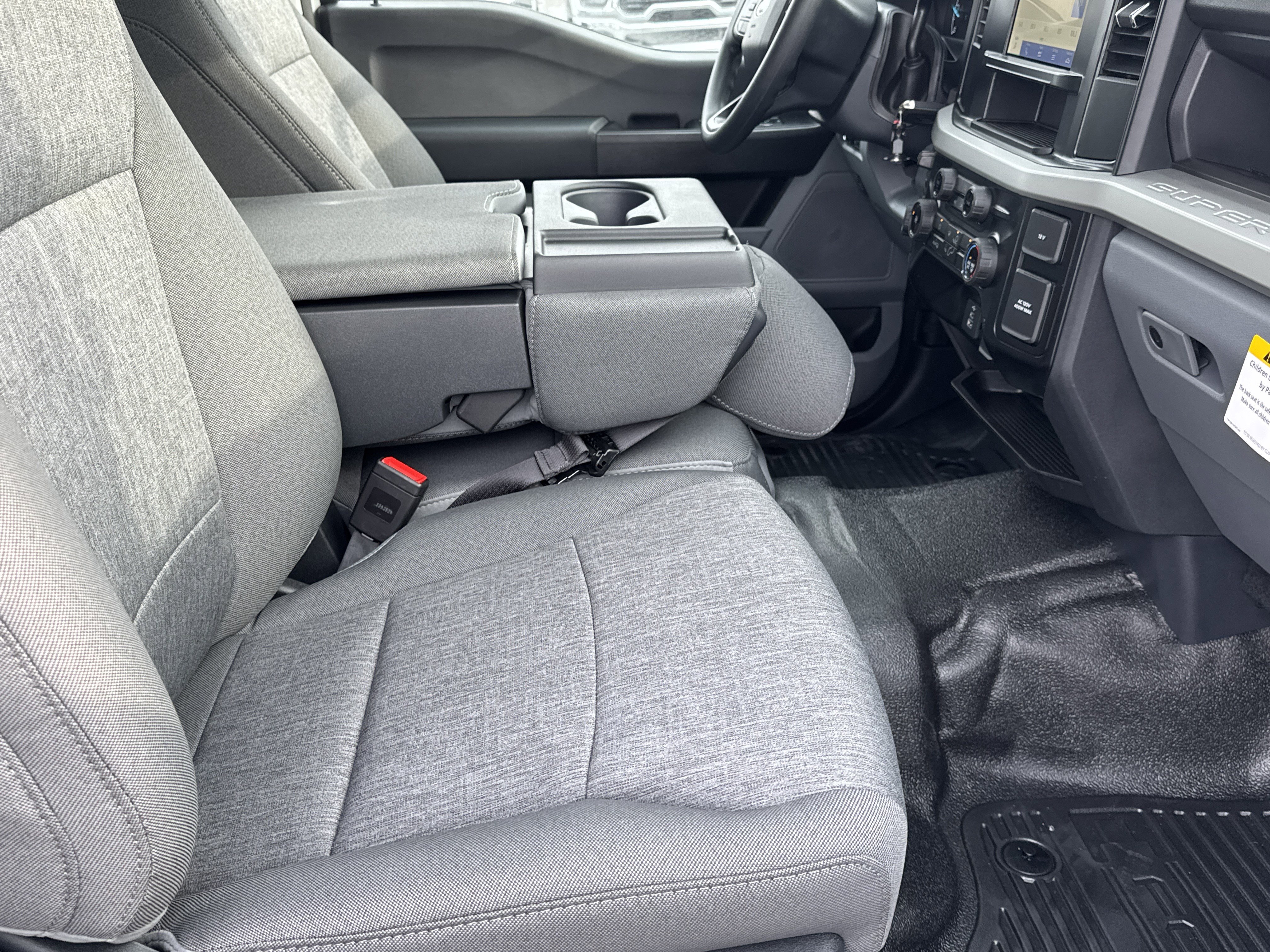 New 2026 Ford F350 XL w/ XL Chrome Package image 11