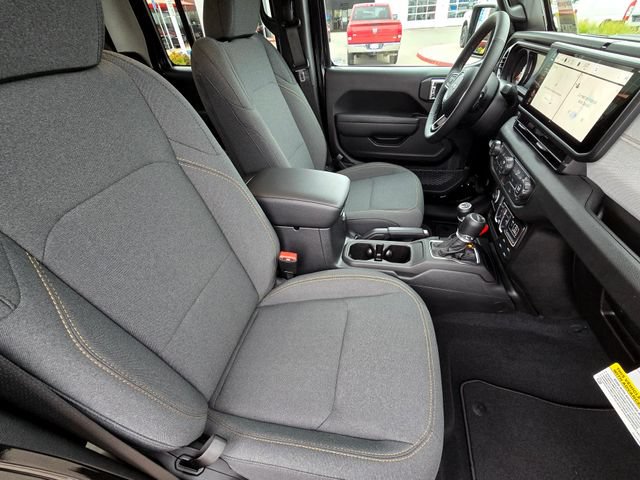 New 2026 Jeep Gladiator Sport AWD/4WD image 21