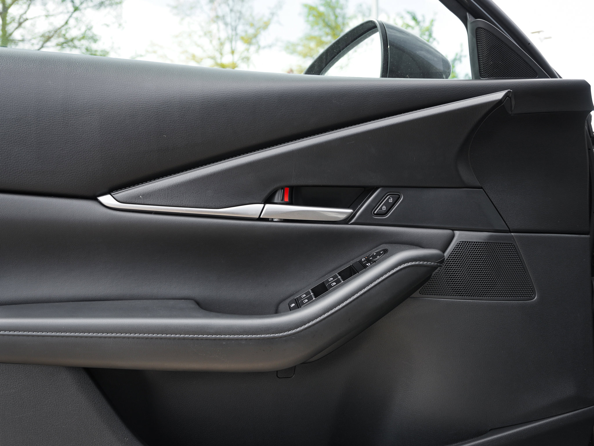 Certified 2023 MAZDA CX-30 AWD 2.5 S w/ Select Package image 15