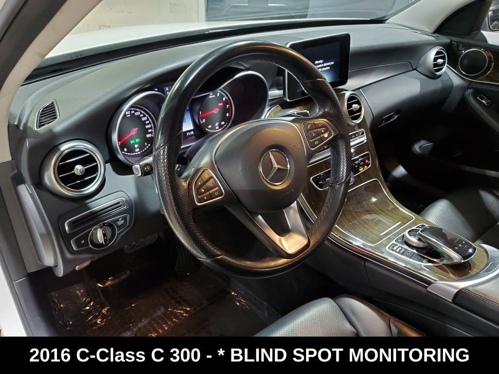 Used 2016 Mercedes-Benz C 300 Sedan image 7