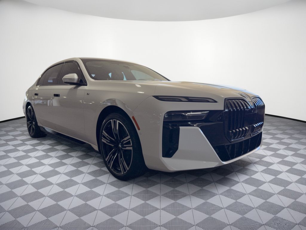 Certified 2024 BMW i7 eDrive50 w/ M Sport Package RWD image 5