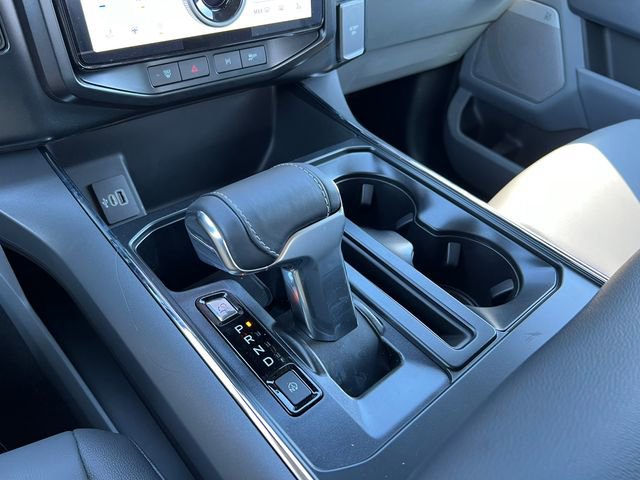 New 2025 Ford F150 Lightning Flash AWD/4WD image 33