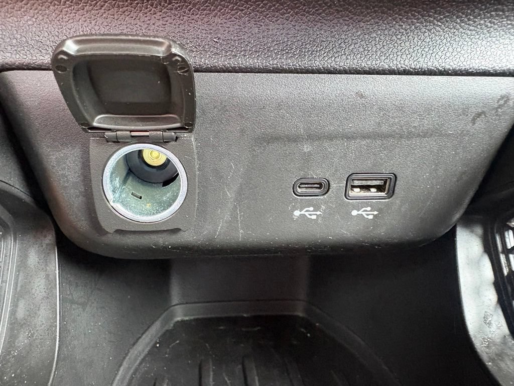 Used 2025 Chevrolet TrailBlazer RS w/ Driver Confidence Package FWD image 23