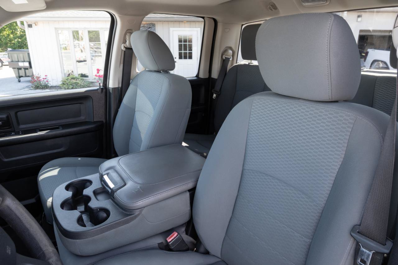 Used 2017 RAM 1500 Express AWD/4WD image 17