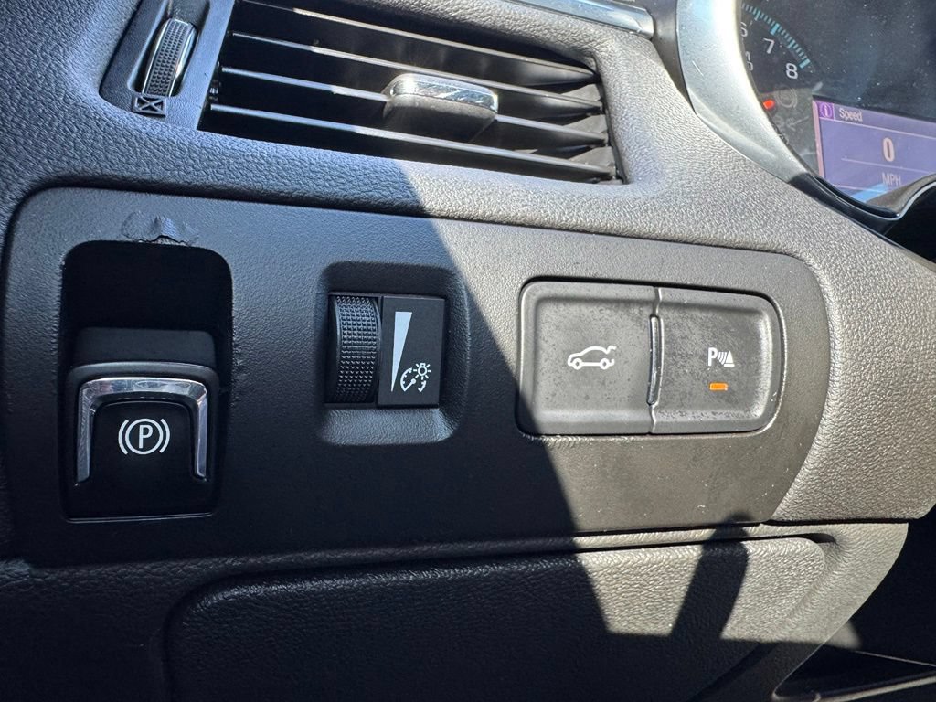 Used 2014 Chevrolet Impala LS w/ LS Convenience Package FWD image 29