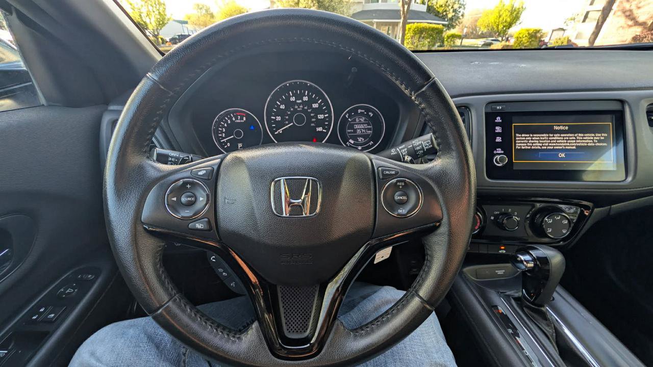 Used 2022 Honda HR-V Sport image 16