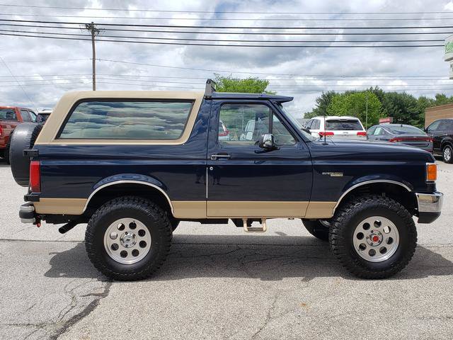 Used 1990 Ford Bronco AWD/4WD image 7