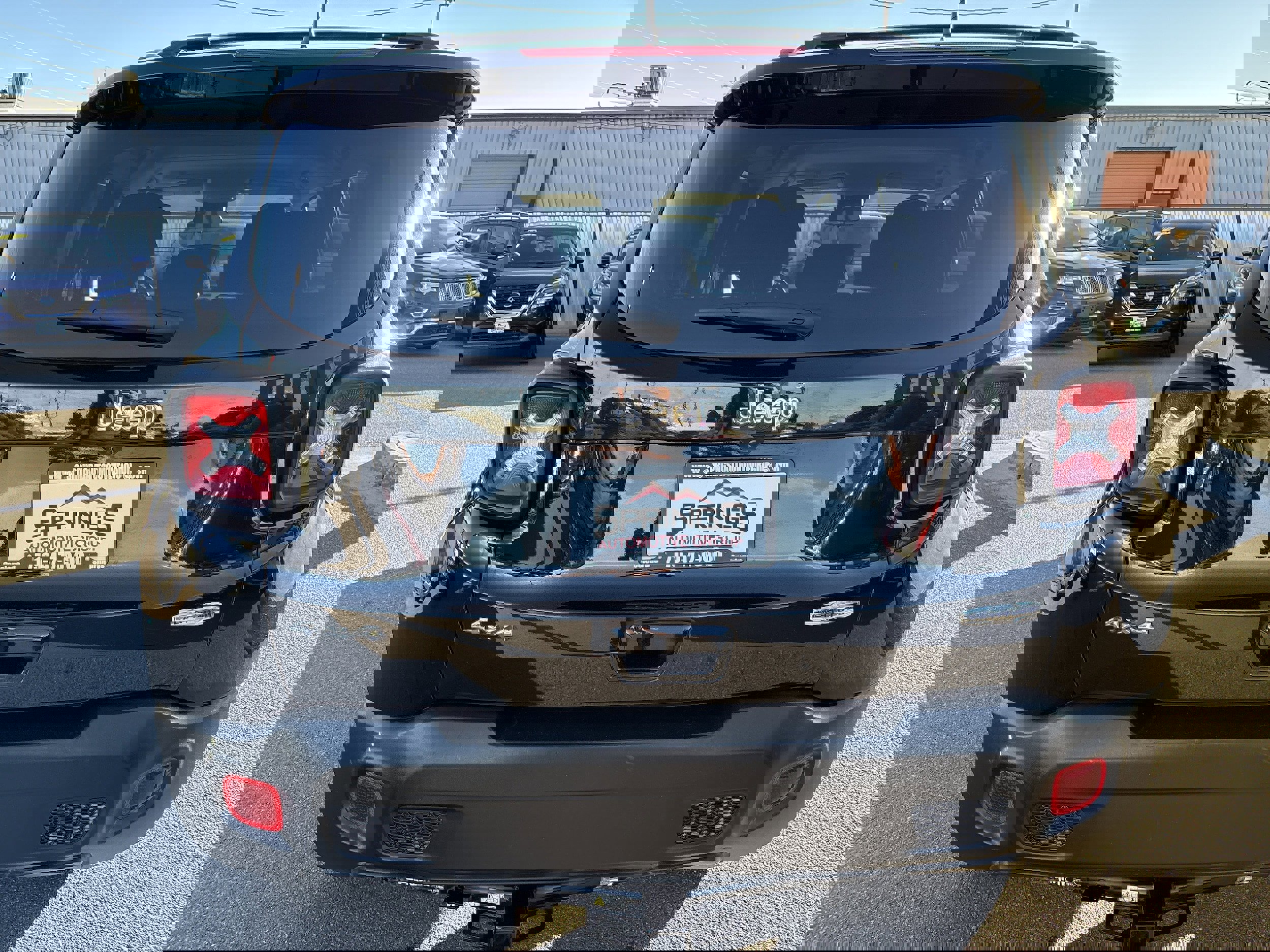 Used 2022 Jeep Renegade Latitude image 4