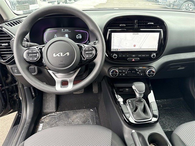 Used 2024 Kia Soul S image 17