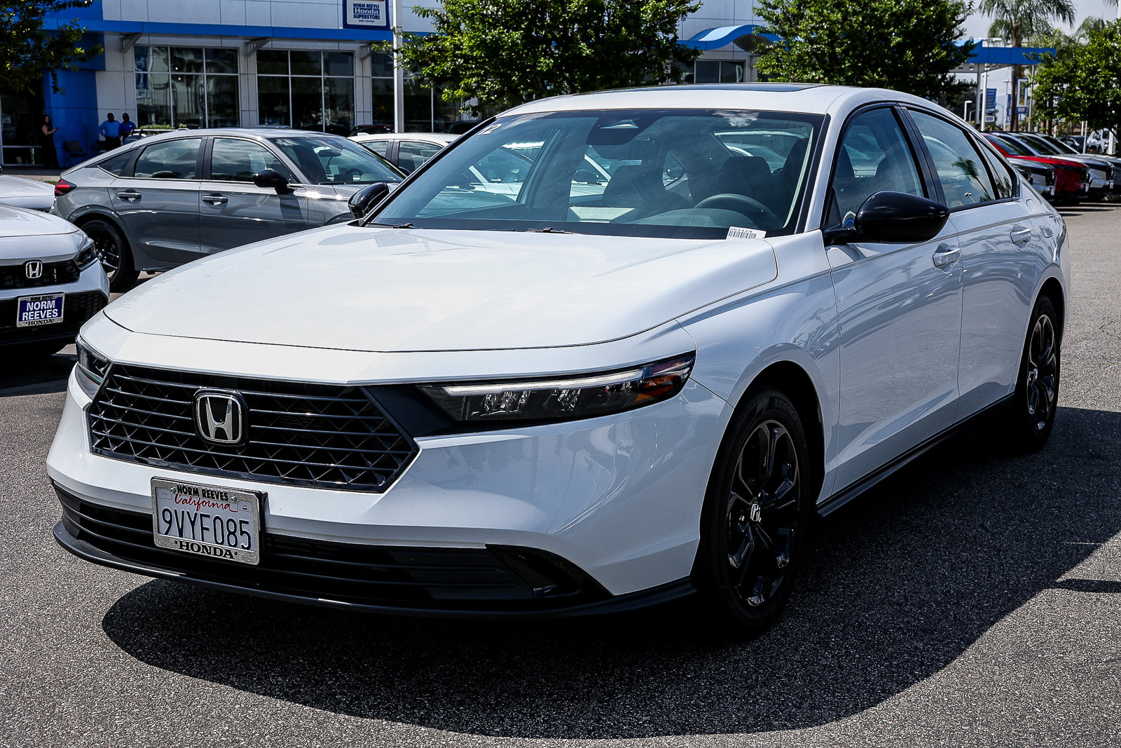 Used 2025 Honda Accord SE image 3