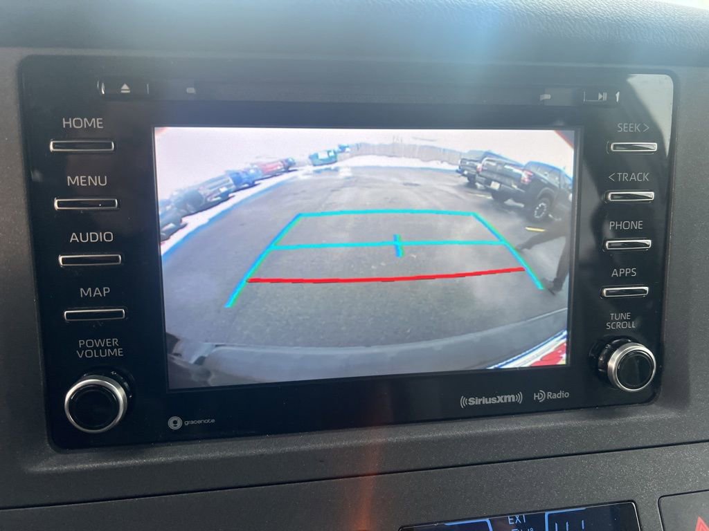 Used 2019 Toyota Sienna LE image 47