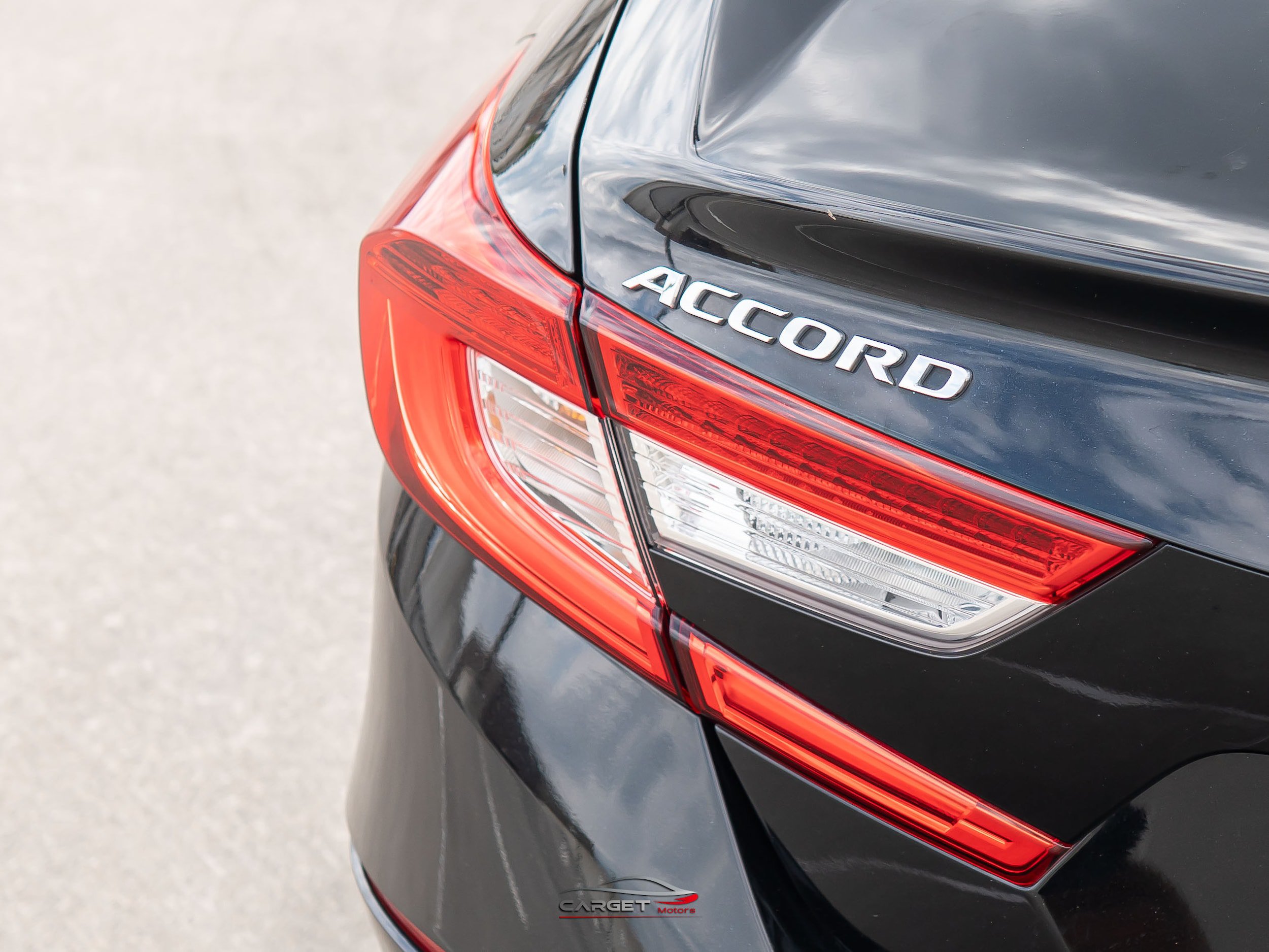 Used 2018 Honda Accord Touring image 46