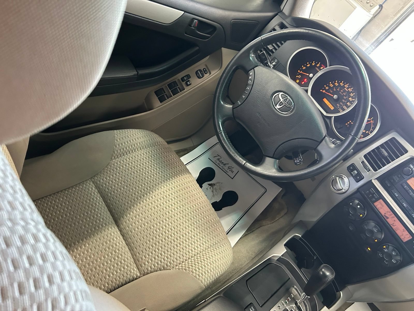 Used 2008 Toyota 4Runner SR5 AWD/4WD image 26