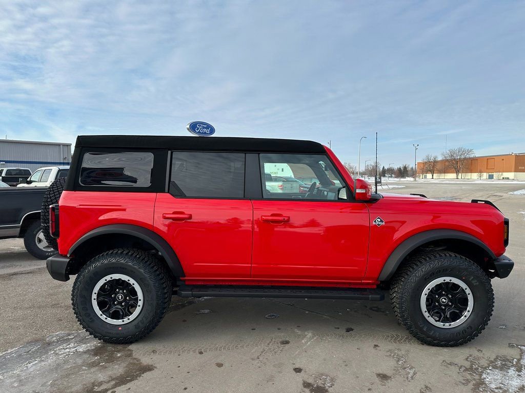 New 2024 Ford Bronco Outer Banks w/ Sasquatch Package image 6