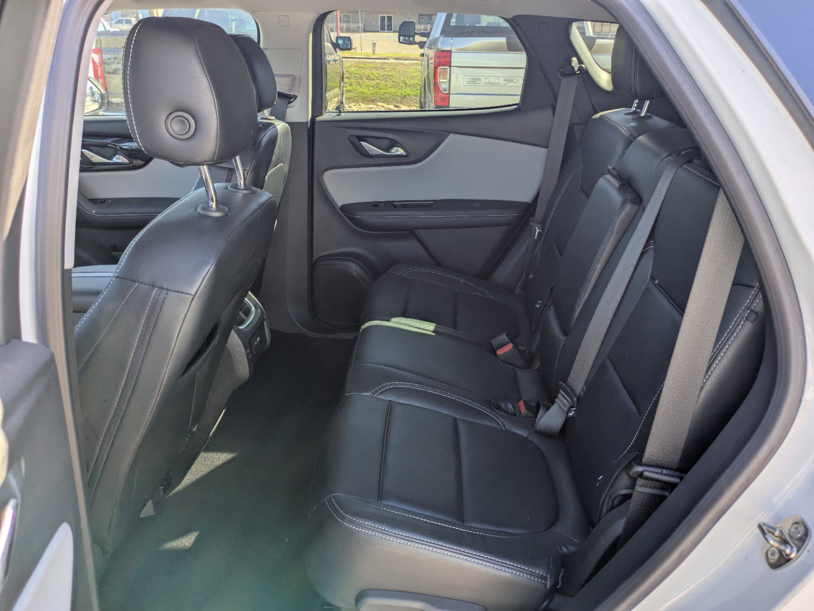Used 2023 Chevrolet Blazer LT FWD image 13