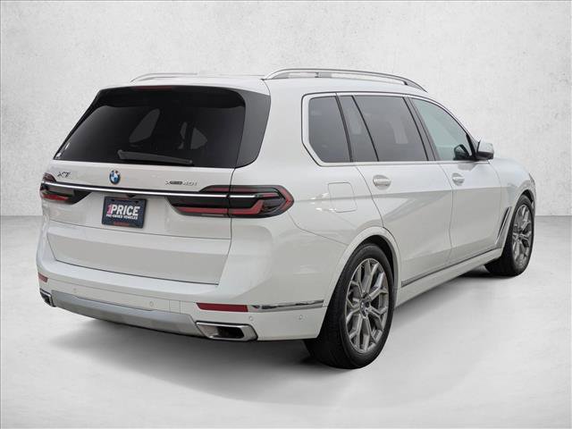 Used 2024 BMW X7 xDrive40i w/ Premium Package image 5