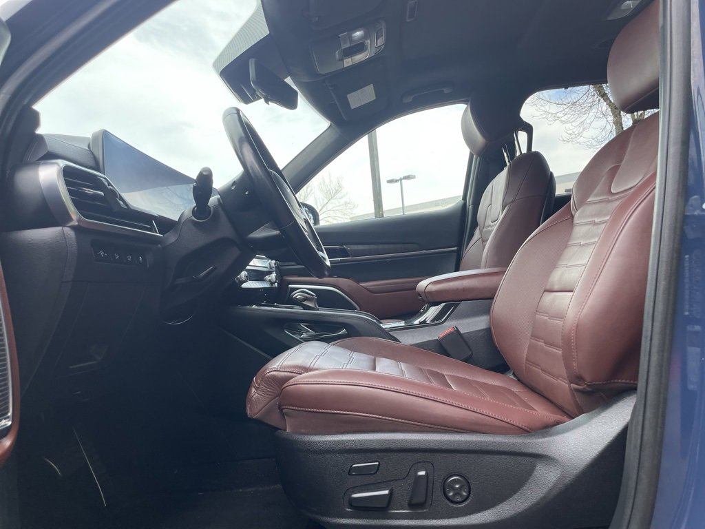Used 2023 Kia Telluride SX Prestige image 16