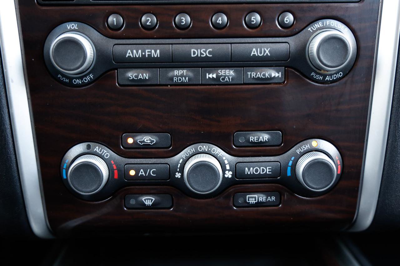 Used 2013 Nissan Pathfinder SL w/ SL Premium Pkg image 33