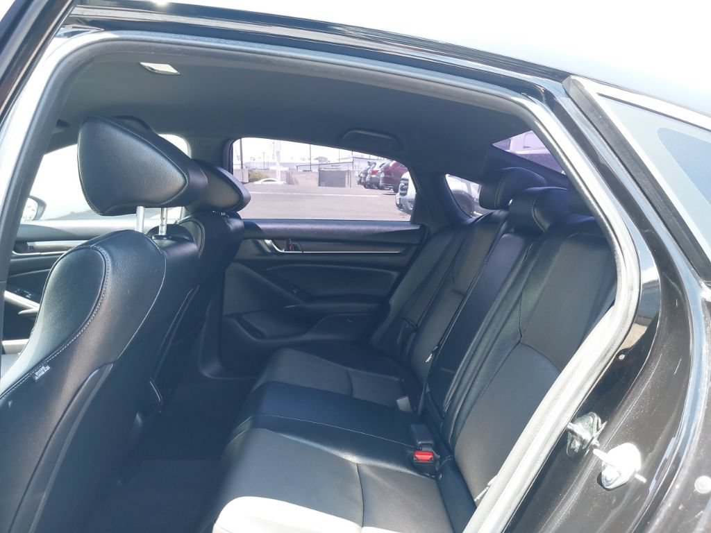 Used 2022 Honda Accord Sport image 18