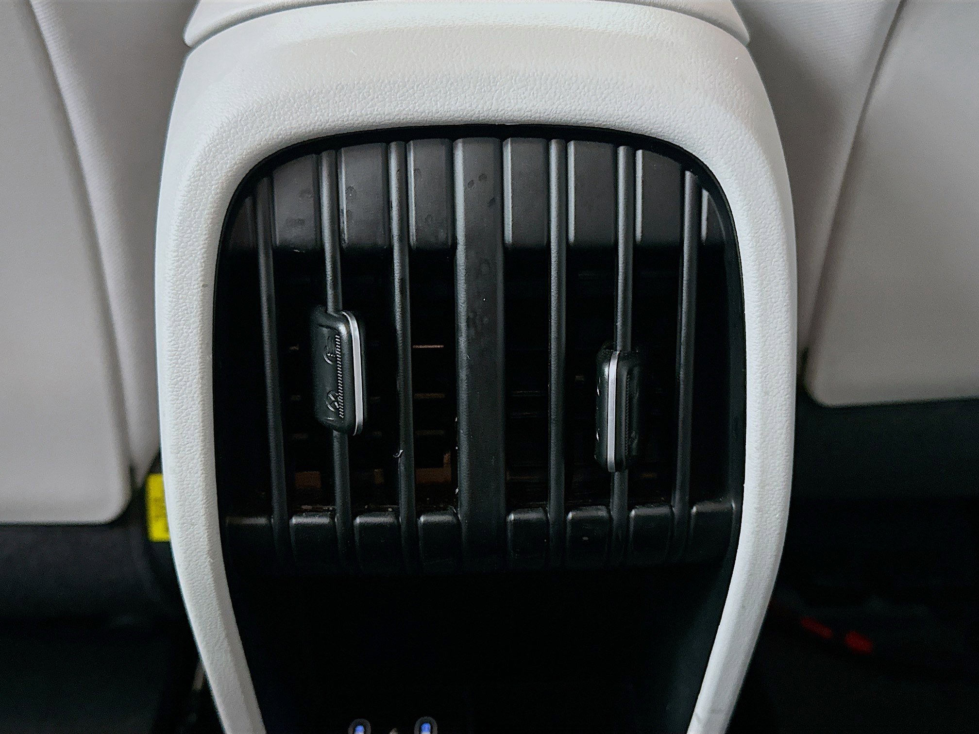 Used 2025 Hyundai Kona SEL image 28