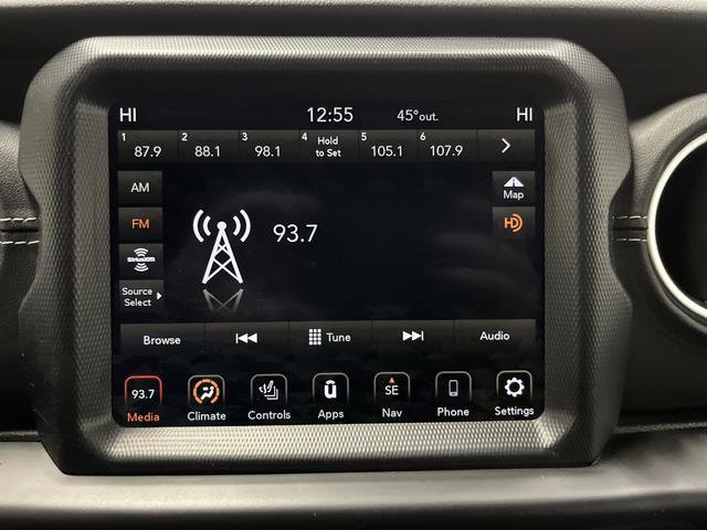 Used 2021 Jeep Wrangler Unlimited Sahara w/ Cold Weather Group AWD/4WD image 17