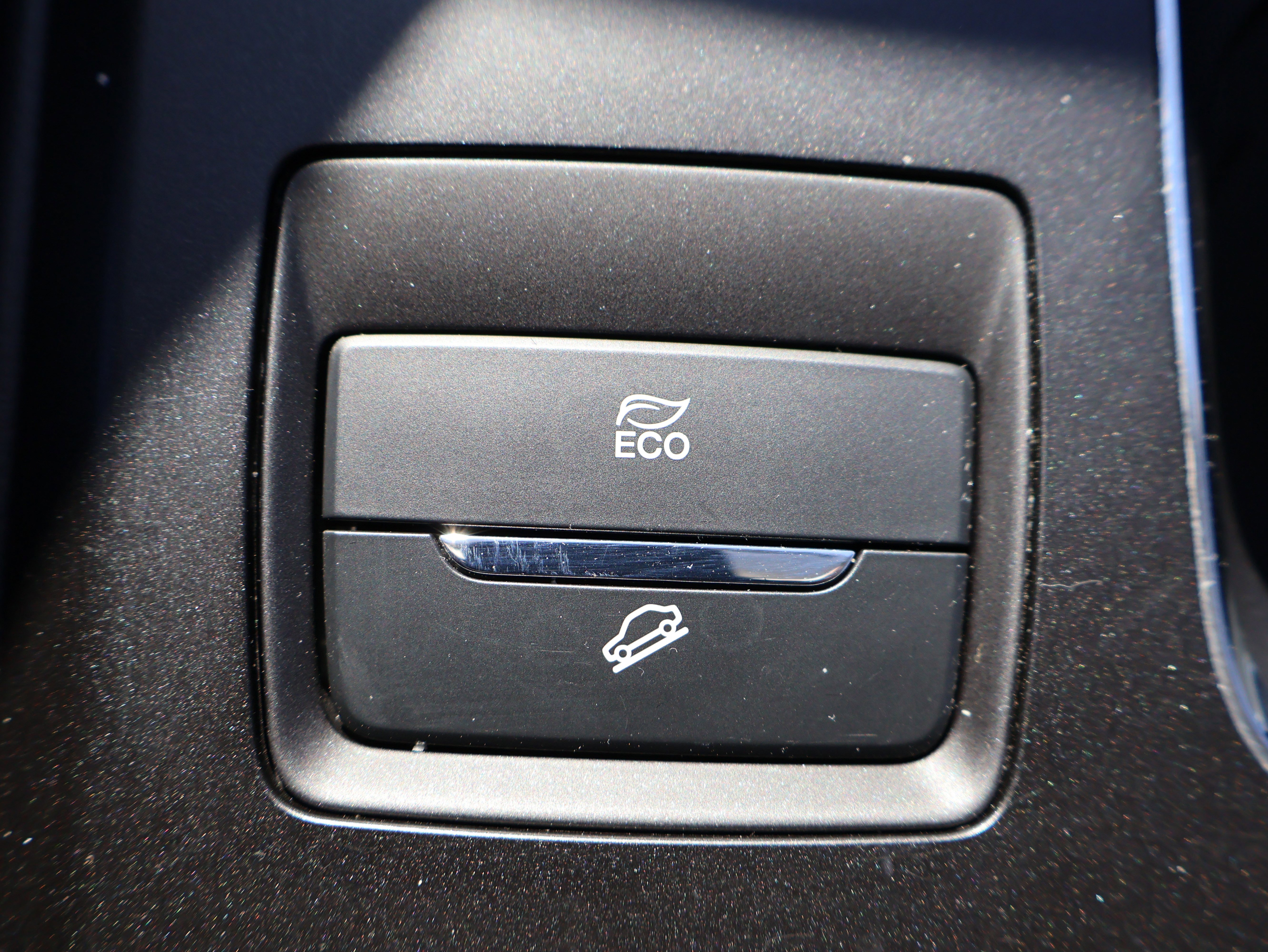 Used 2018 Ford Fusion S image 31