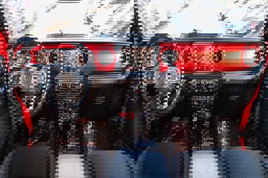 Used 2020 Jeep Gladiator Rubicon image 12