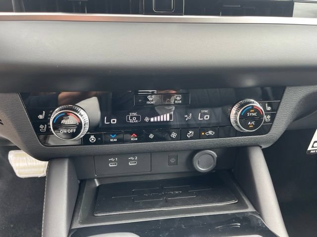 New 2026 Mitsubishi Outlander SEL Black Edition FWD image 28