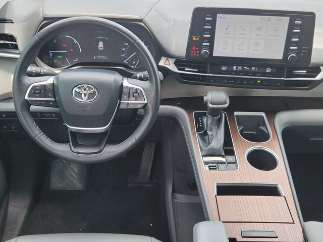Used 2022 Toyota Sienna XLE FWD image 27
