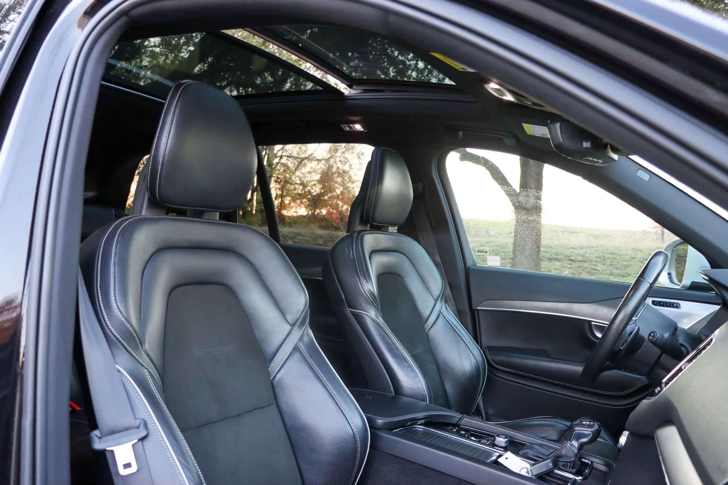 Used 2018 Volvo XC90 T6 R-Design w/ Convenience Package image 25