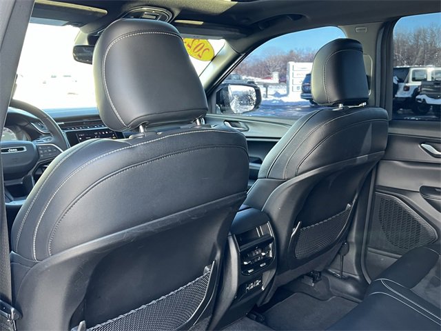 Certified 2023 Jeep Grand Cherokee Altitude image 35