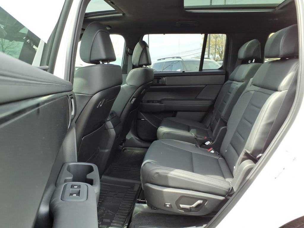 New 2026 Hyundai Santa Fe Calligraphy AWD/4WD image 10