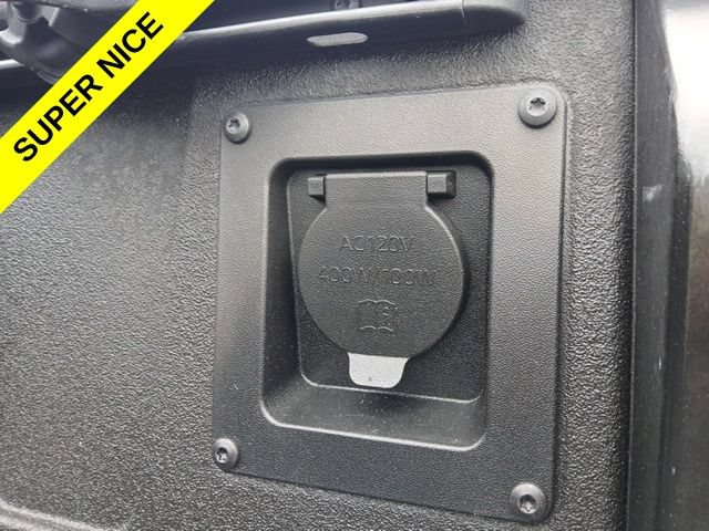 Used 2023 Toyota Tundra Limited AWD/4WD image 11