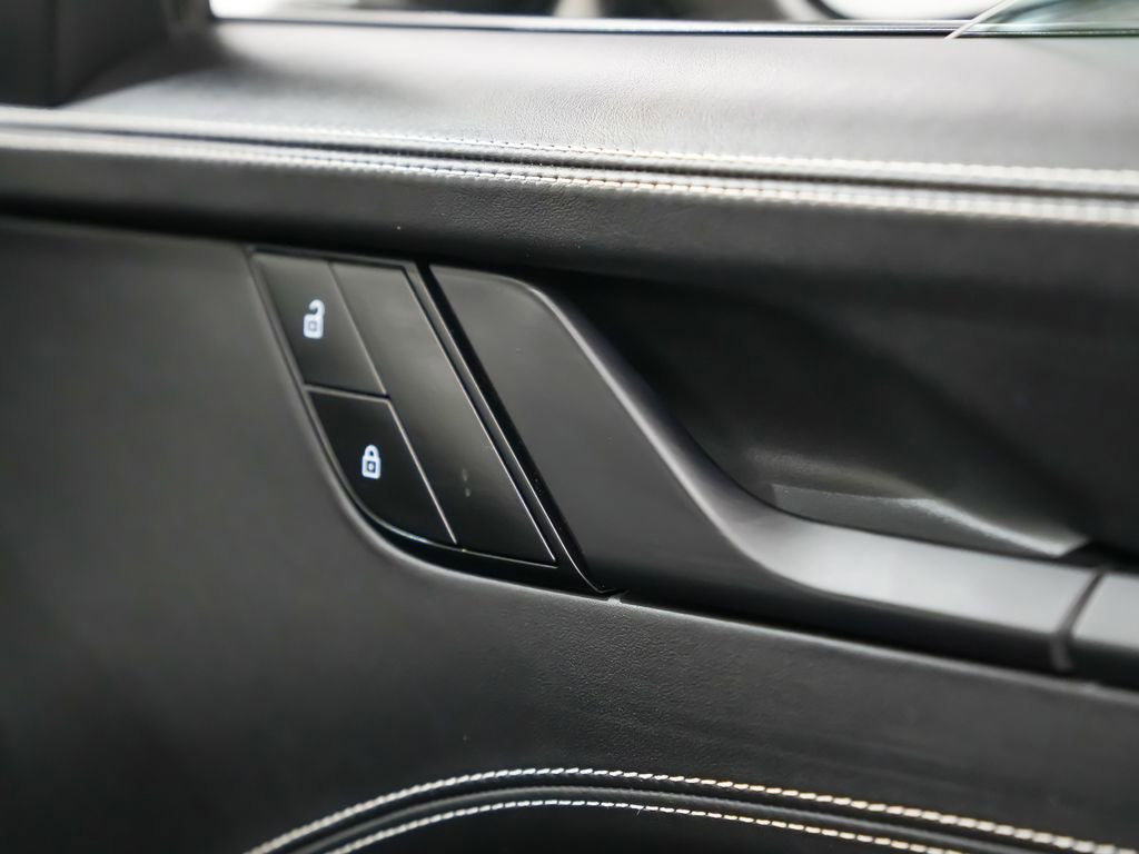 Used 2022 Porsche 911 Targa 4 GTS image 15