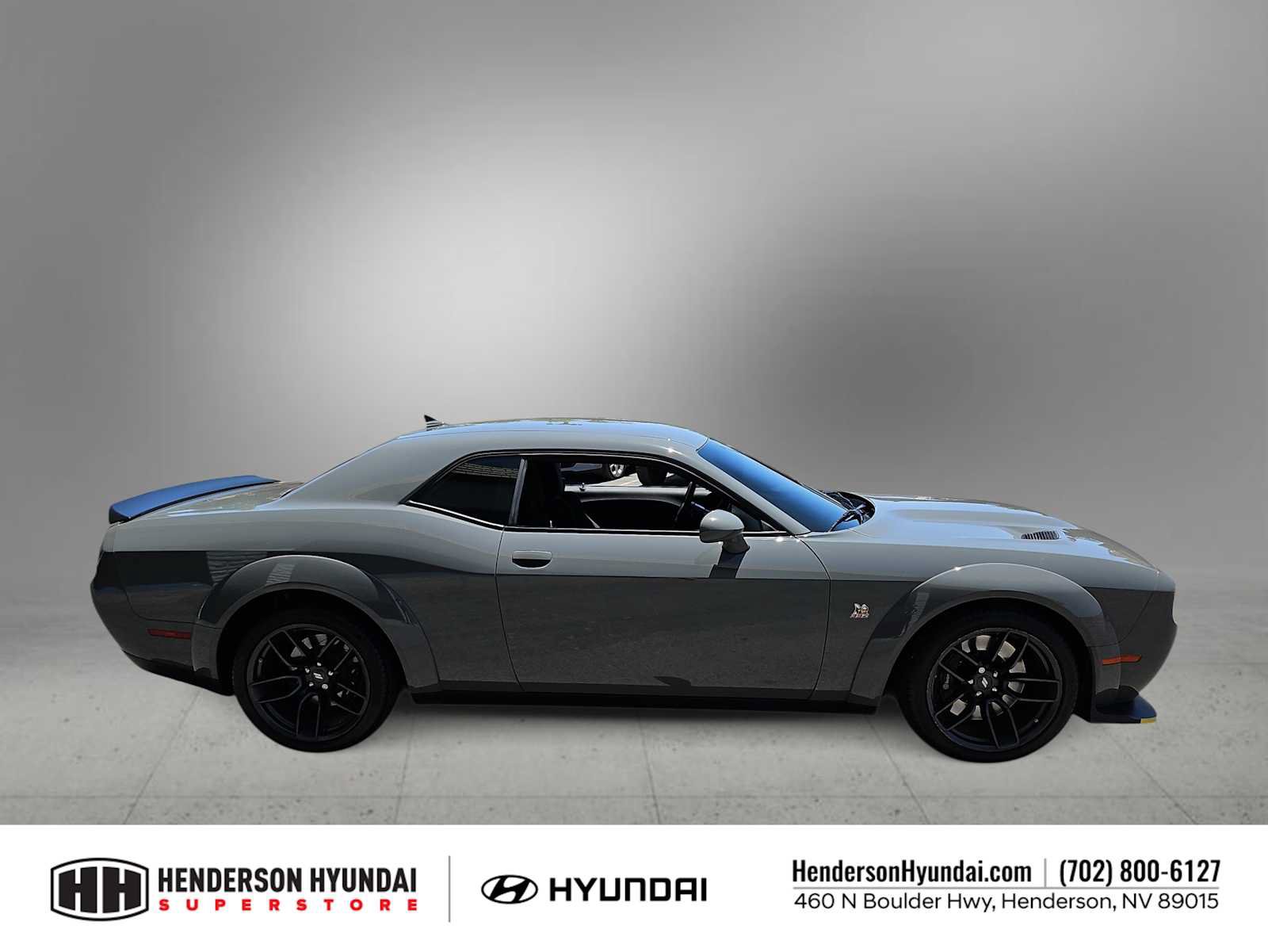 Used 2019 Dodge Challenger R/T Scat Pack RWD image 9