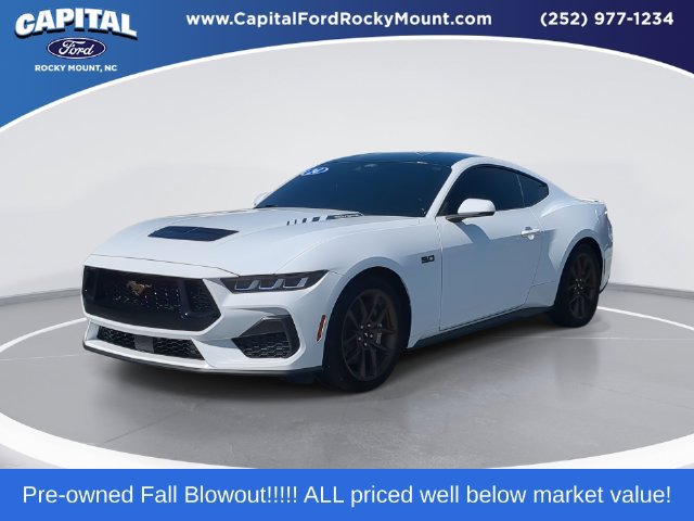 Used 2024 Ford Mustang GT Premium RWD image 1