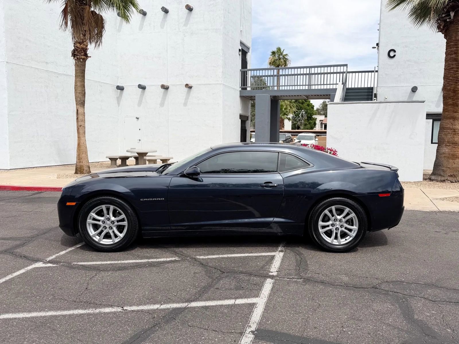 Used 2013 Chevrolet Camaro LS RWD image 5