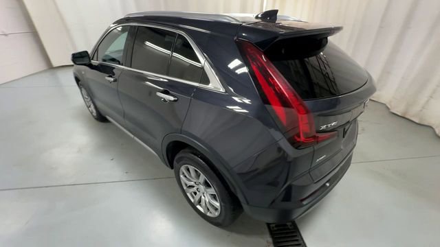 Certified 2023 Cadillac XT4 Premium Luxury w/ Cold Weather Package AWD/4WD image 6