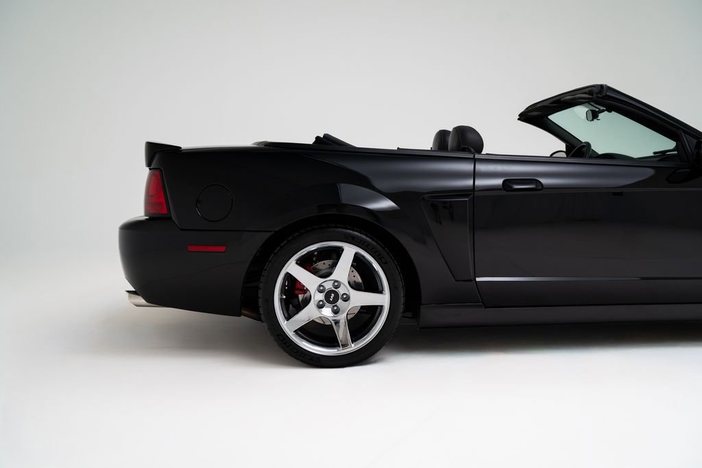 Used 2004 Ford Mustang Cobra RWD image 47