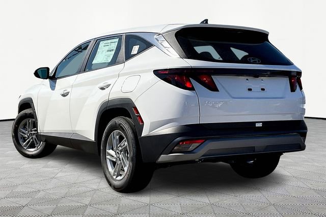 New 2025 Hyundai Tucson SE image 3
